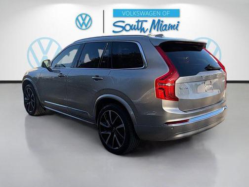 2023 Volvo XC90 B6 Plus 7-Seater