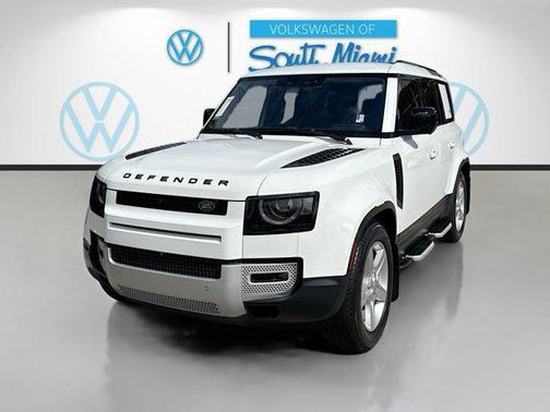 2020 Land Rover Defender 110 SE