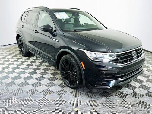 2022 Volkswagen Tiguan 2.0T SE R-Line Black
