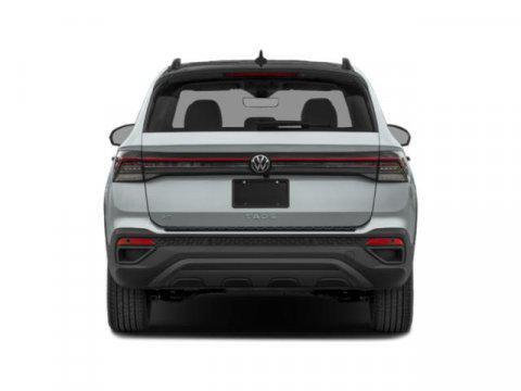 2026 Volkswagen Taos SE Black