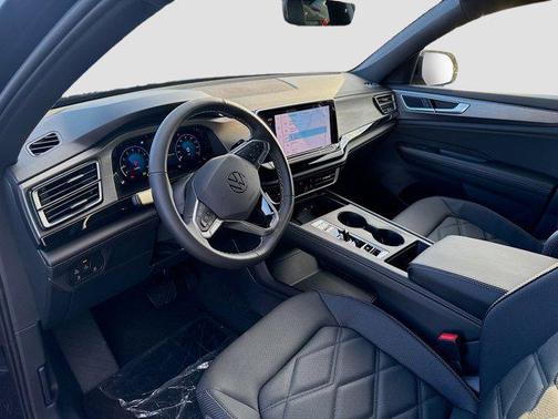 2026 Volkswagen Atlas Cross Sport 2.0T SE