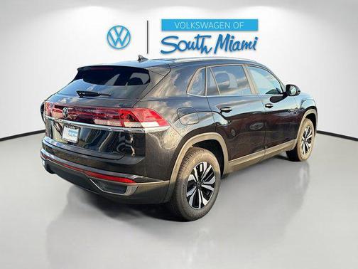 2026 Volkswagen Atlas Cross Sport 2.0T SE