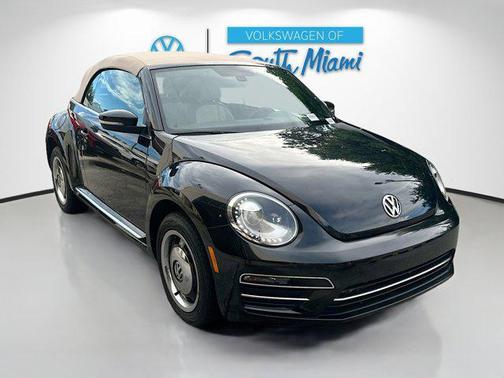 2018 Volkswagen Beetle 2.0T Coast