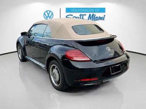 2018 Volkswagen Beetle 2.0T Coast