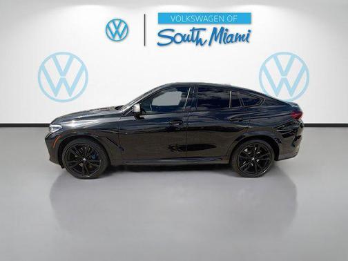 2020 BMW X6 M50i
