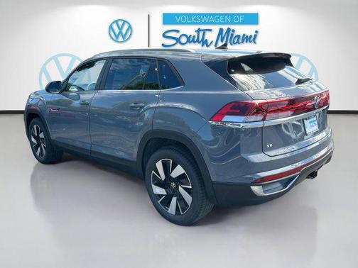 2026 Volkswagen Atlas Cross Sport 2.0T SE w/Technology