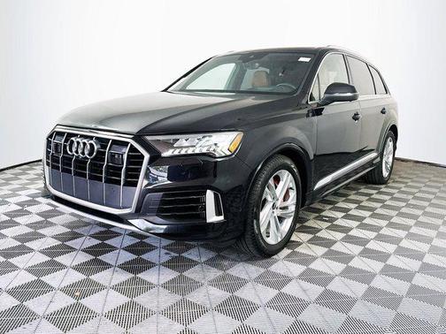 2021 Audi Q7 55 Prestige