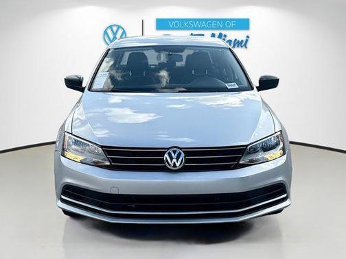 2015 Volkswagen Jetta Auto S w/Technology
