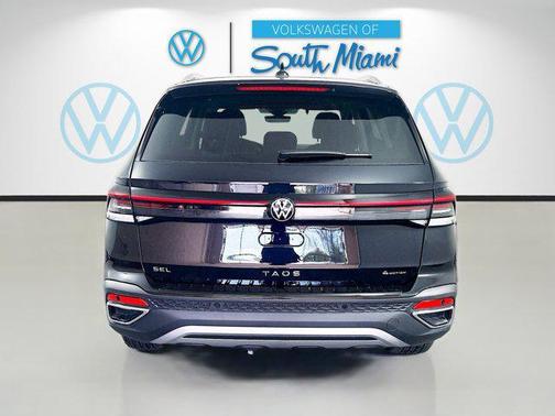 2025 Volkswagen Taos 1.5T SEL