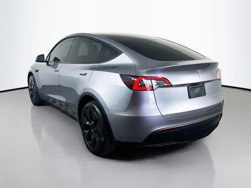 2025 Tesla Model Y Long Range Dual Motor All-Wheel Drive