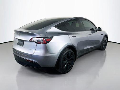2025 Tesla Model Y Long Range Dual Motor All-Wheel Drive