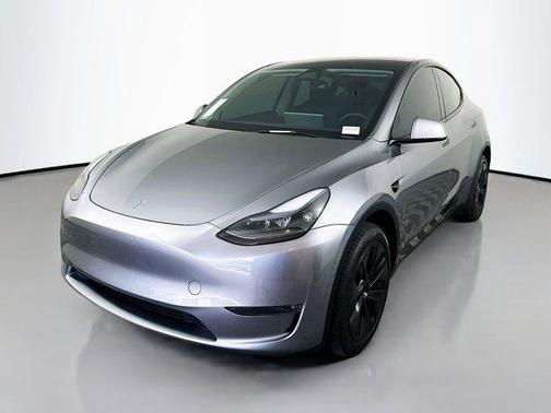2025 Tesla Model Y Long Range Dual Motor All-Wheel Drive