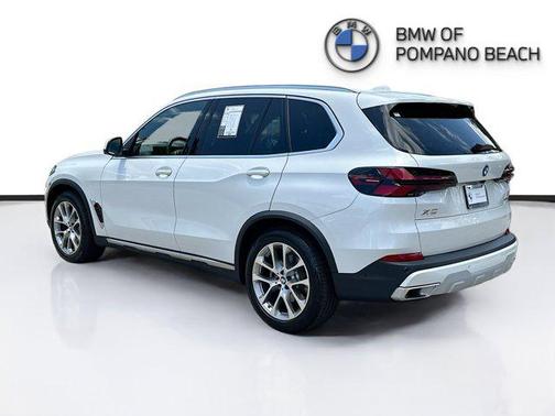 2024 BMW X5 xDrive40i