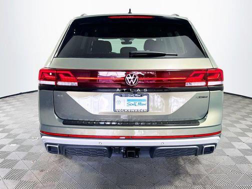2025 Volkswagen Atlas 2.0T Peak Edition