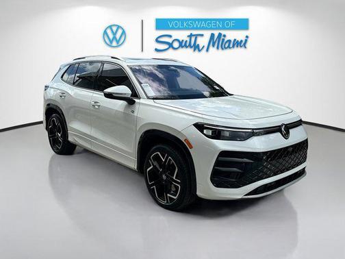 2025 Volkswagen Tiguan 2.0T SEL R-Line 4MOTION