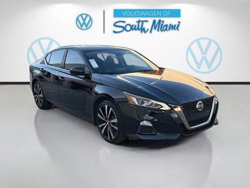 2020 Nissan Altima SR FWD