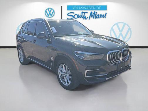 2022 BMW X5 PHEV xDrive45e