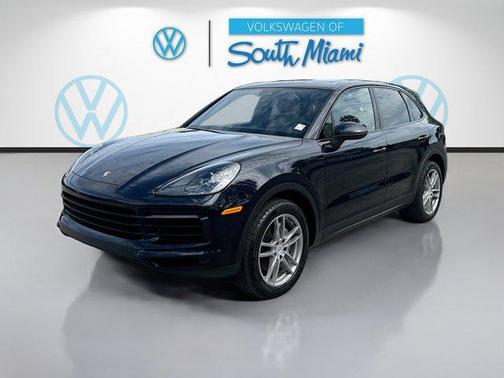 Moonlight Blue Metallic 2019 Porsche Cayenne Cayenne