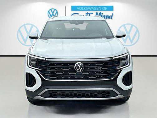 2026 Volkswagen Atlas Cross Sport 2.0T SE