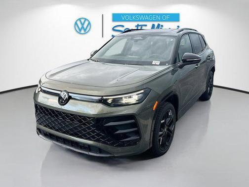 2025 Volkswagen Tiguan 2.0T SE R-Line Black 4MOTION