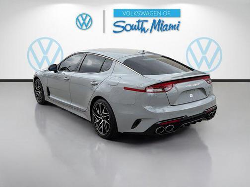 2023 Kia Stinger GT-Line