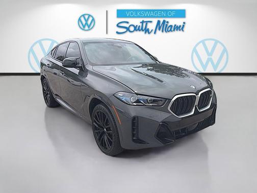 Dravit Grey Metallic 2024 BMW X6 M60i