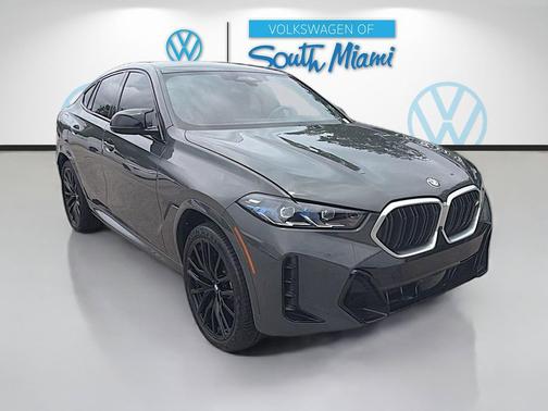 Dravit Grey Metallic 2024 BMW X6 M60i