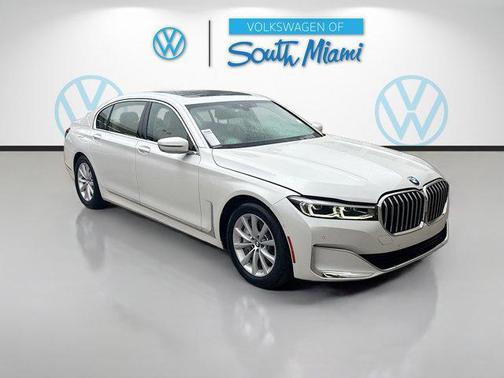 Mineral White Metallic 2020 BMW 750 i xDrive
