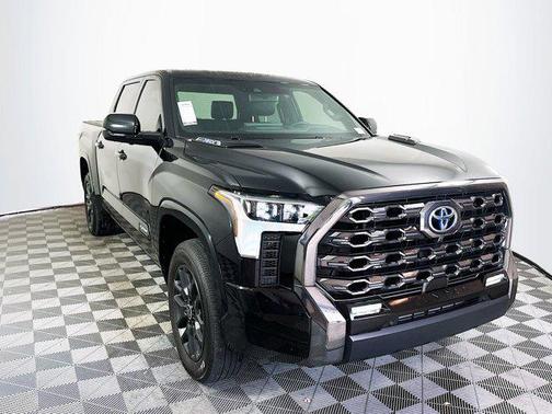 2024 Toyota Tundra Hybrid Platinum