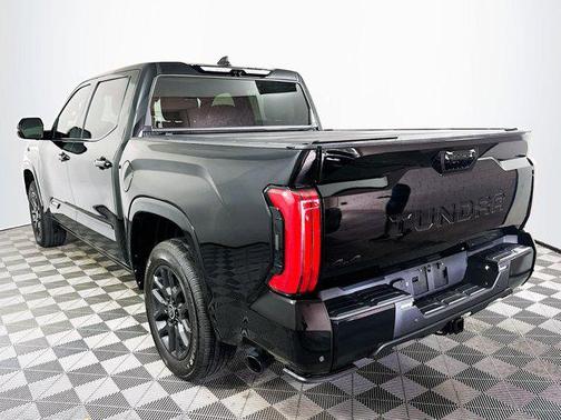 2024 Toyota Tundra Hybrid Platinum