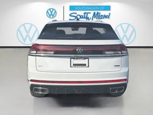 2026 Volkswagen Atlas Cross Sport 2.0T SEL Premium