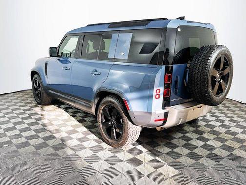 2021 Land Rover Defender 110 Standard