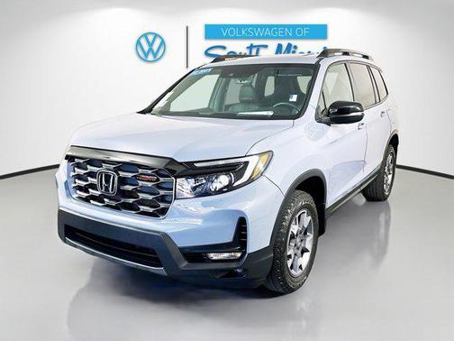 2023 Honda Passport AWD TrailSport