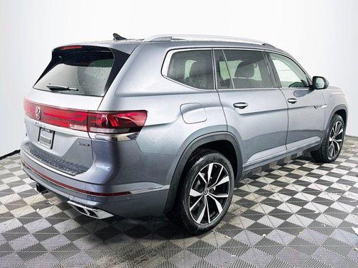 2025 Volkswagen Atlas 2.0T SEL Premium R-Line 4MOTION