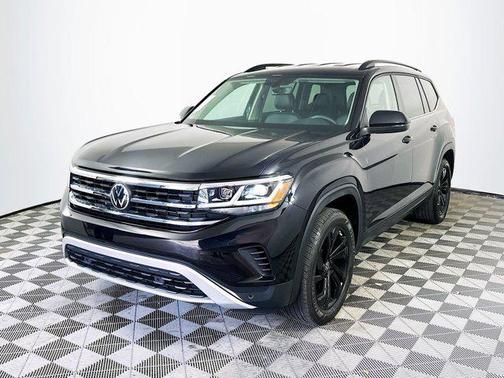 2023 Volkswagen Atlas 2.0T SE w/Technology