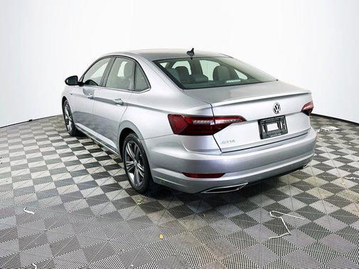 2021 Volkswagen Jetta 1.4T R-Line