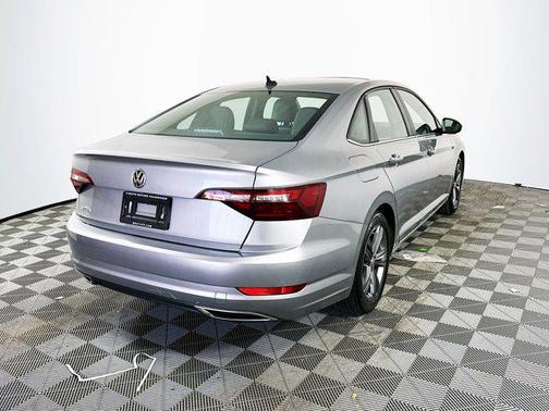 2021 Volkswagen Jetta 1.4T R-Line