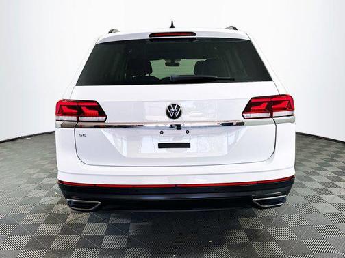 2022 Volkswagen Atlas 2.0T SE w/Technology