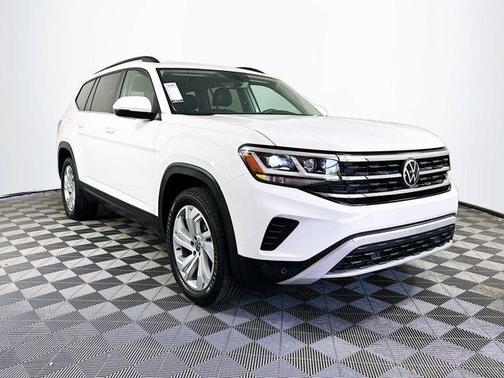 2022 Volkswagen Atlas 2.0T SE w/Technology