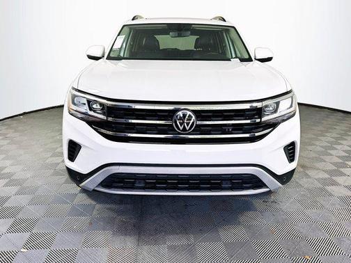 2022 Volkswagen Atlas 2.0T SE w/Technology
