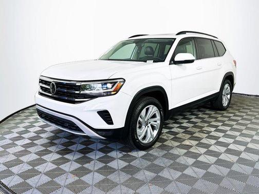 2022 Volkswagen Atlas 2.0T SE w/Technology