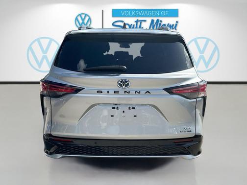 Celestial Silver 2022 Toyota Sienna XSE 7 Passenger