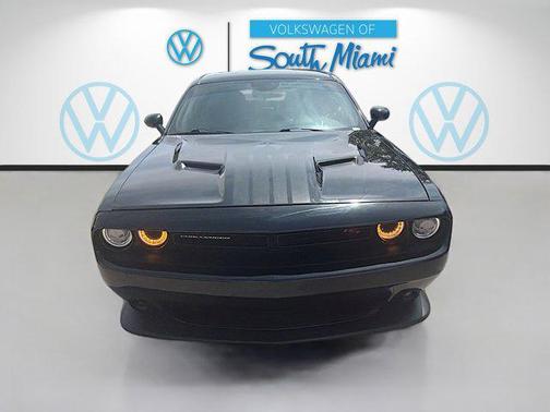 Pitch Black Clearcoat 2016 Dodge Challenger R/T Scat Pack