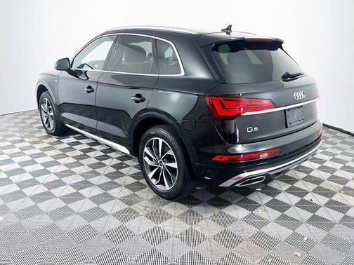 2023 Audi Q5 45 S line Premium Plus