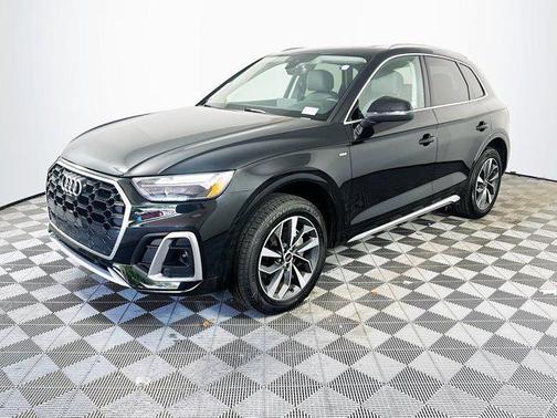 2023 Audi Q5 45 S line Premium Plus