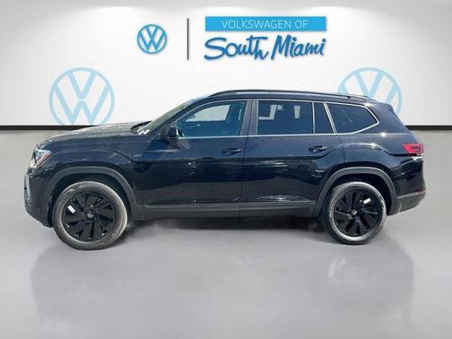 deep black pearl 2026 Volkswagen Atlas 2.0T SE w/Technology