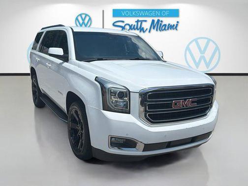 Summit White 2019 GMC Yukon SLE