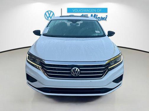 2022 Volkswagen Passat 2.0T Limited Edition