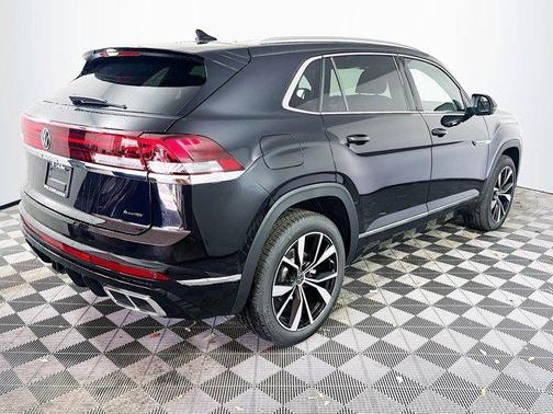 2025 Volkswagen Atlas Cross Sport 2.0T SEL Premium
