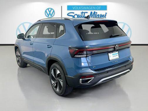 2025 Volkswagen Taos 1.5T SE